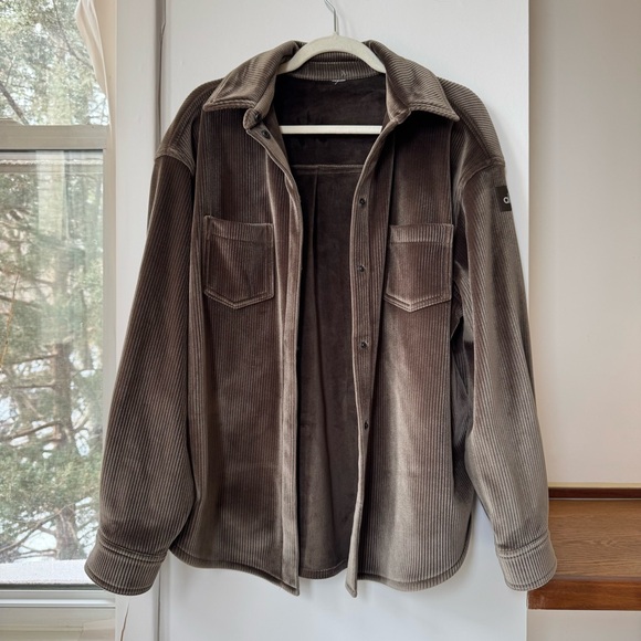 Alo Yoga Ribbed Velour Mountain Side Jacket Machiatto Brown - Picture 12 of 15